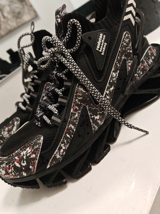 Маратонки унисекс модел