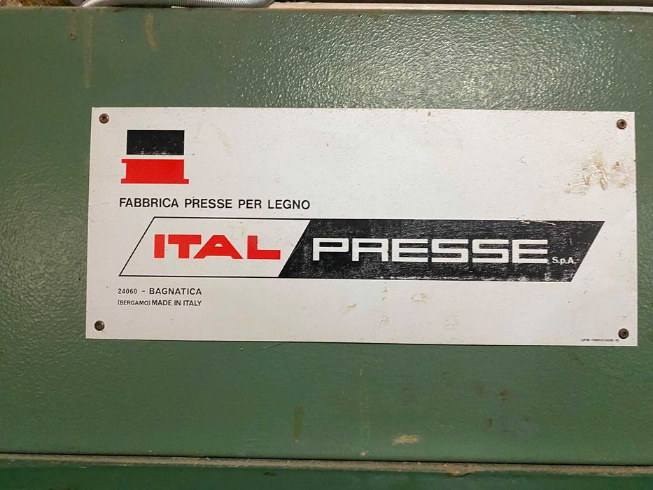 Presa ITALPRESSE (+ centrala pentru incalzire)