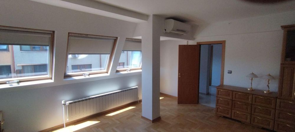 Продава се Тристаен апартамент в София, Център - 125 кв.м за 3080 €/кв.м - Снимка #4