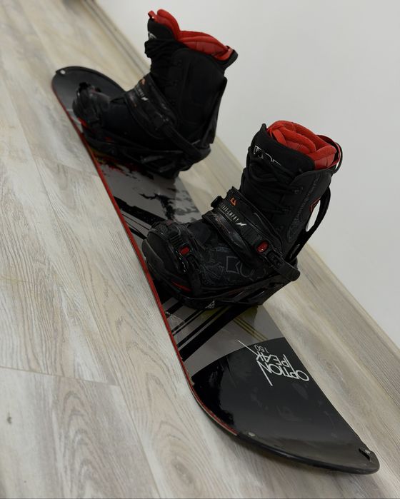 Сноуборд в полном комплекте ботинки и крепления