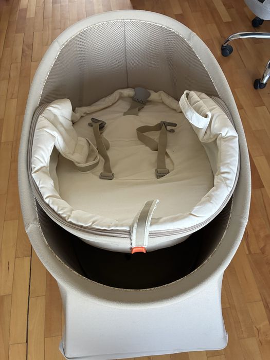 Бебешко креватче ( люлка) на STOKKE
