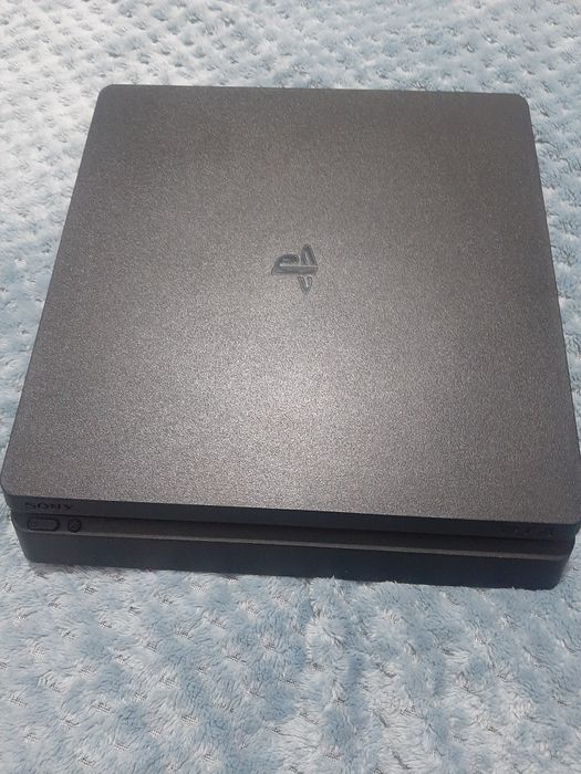 Продается PS4 Slim 500 GB