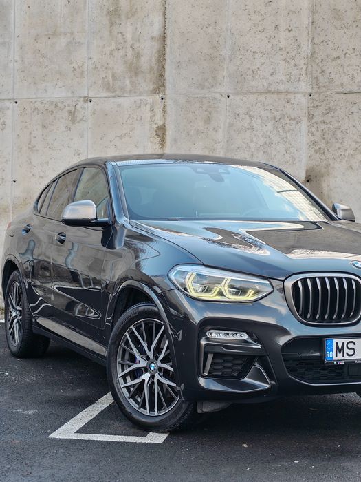 BMW x4 M40 / Full Option