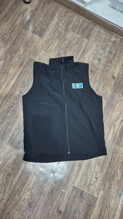 Продам спортивную одежду