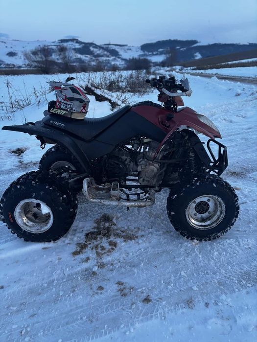 Vând Atv  Kymco Maxxer
Kymco maxxer 300cc 
Lanț nou 
Pinion spate nou