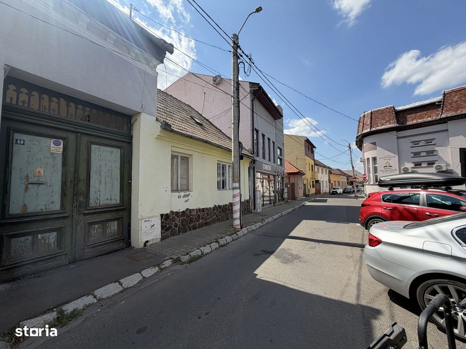 Spatiu comercial de inchiriat  langa MISAKI / GLOW ARTIST SALON