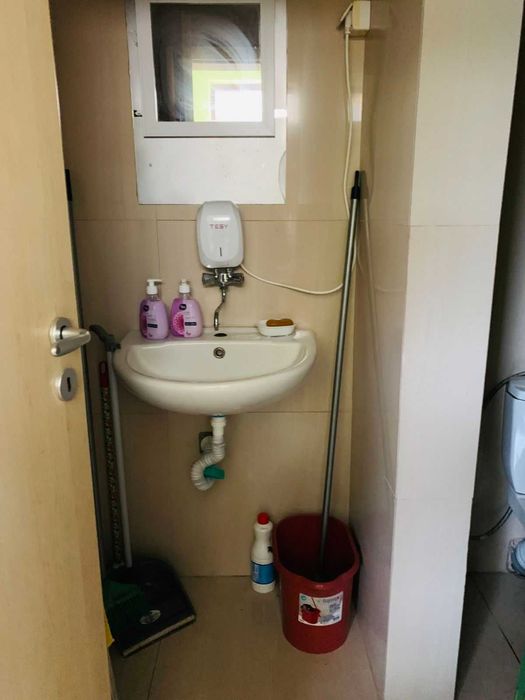 Магазин под наем в Равда