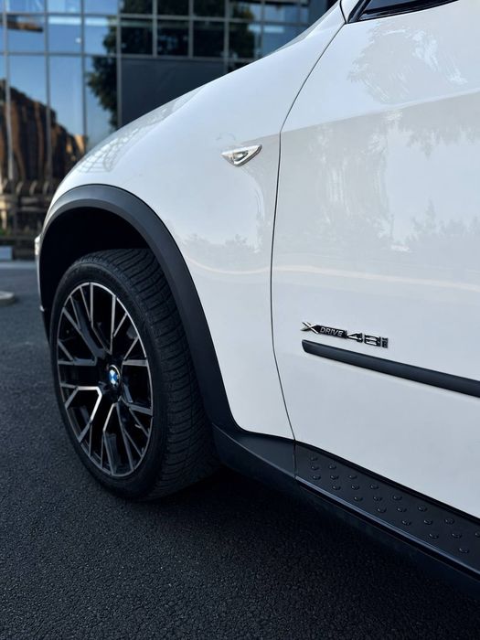 Bmw x5 e70 xDrive48i