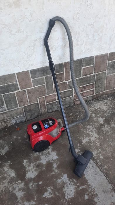 Пылесос не рабочий 5000 тг