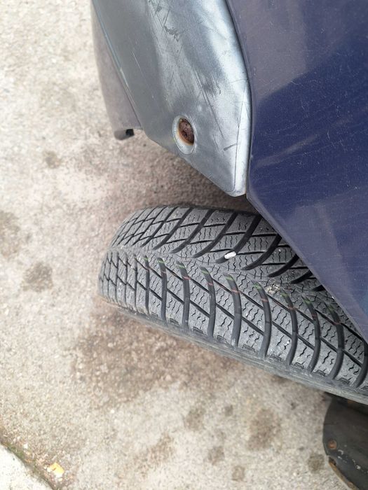 Продавам автомобил