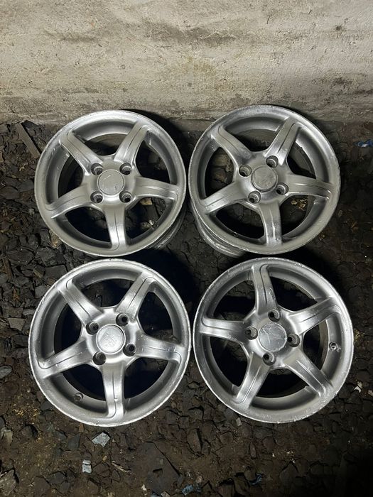 Продам литые диски R-13 (4/98)