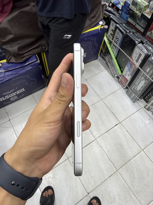 Iphone 17 pro max X/A region