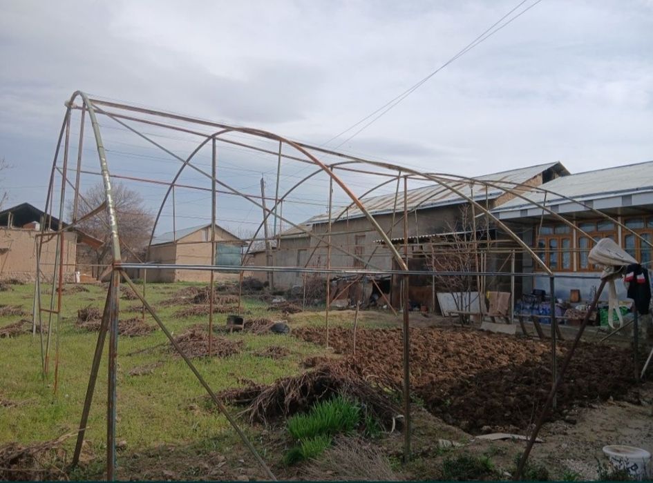 Issiqxona 2 sotix salafani bilan