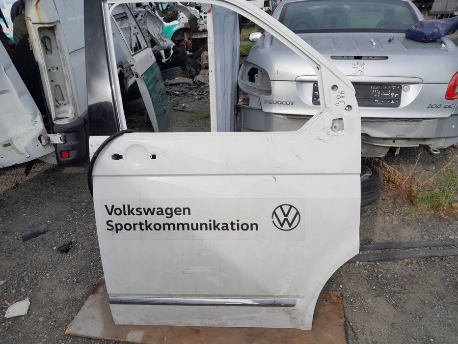 Предна ЛЯВА И ДЯСНА врата за Фолксваген VW T 5 , T6