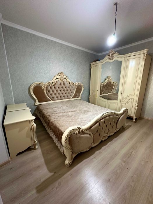 Спальный гарнитур СРОЧНО!!!