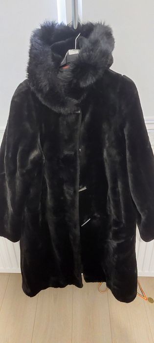 Palton blana artificiala