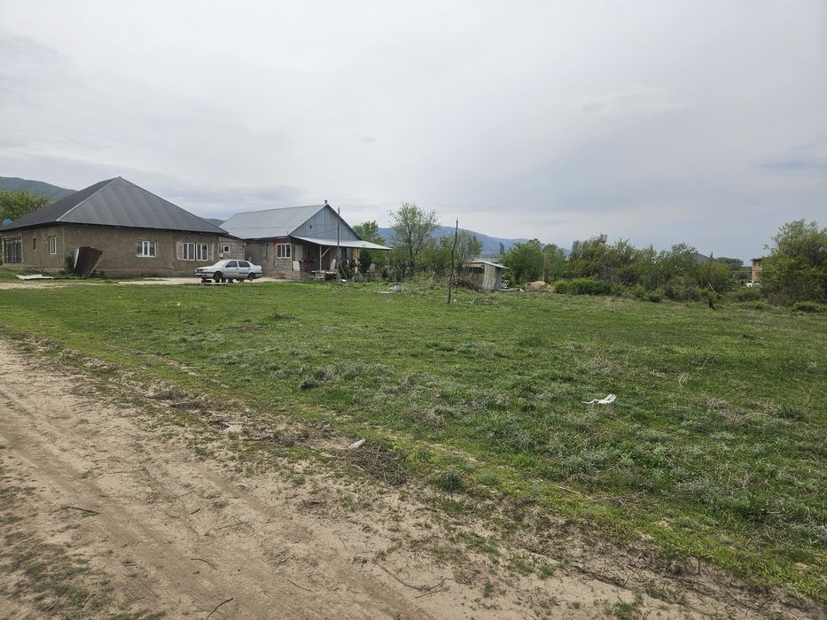 Продаётся участок п.Долан!