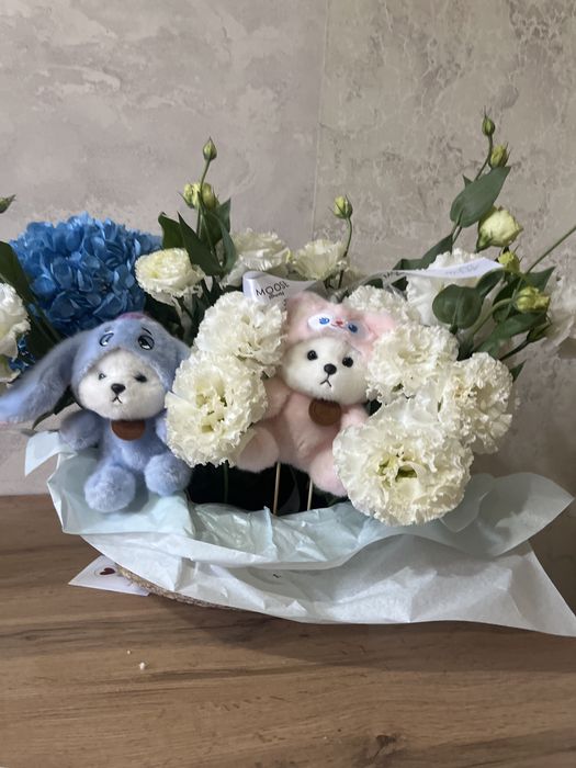 Букет,15.000 новый срочна