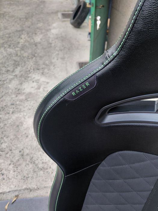 Гейминг стол Razer