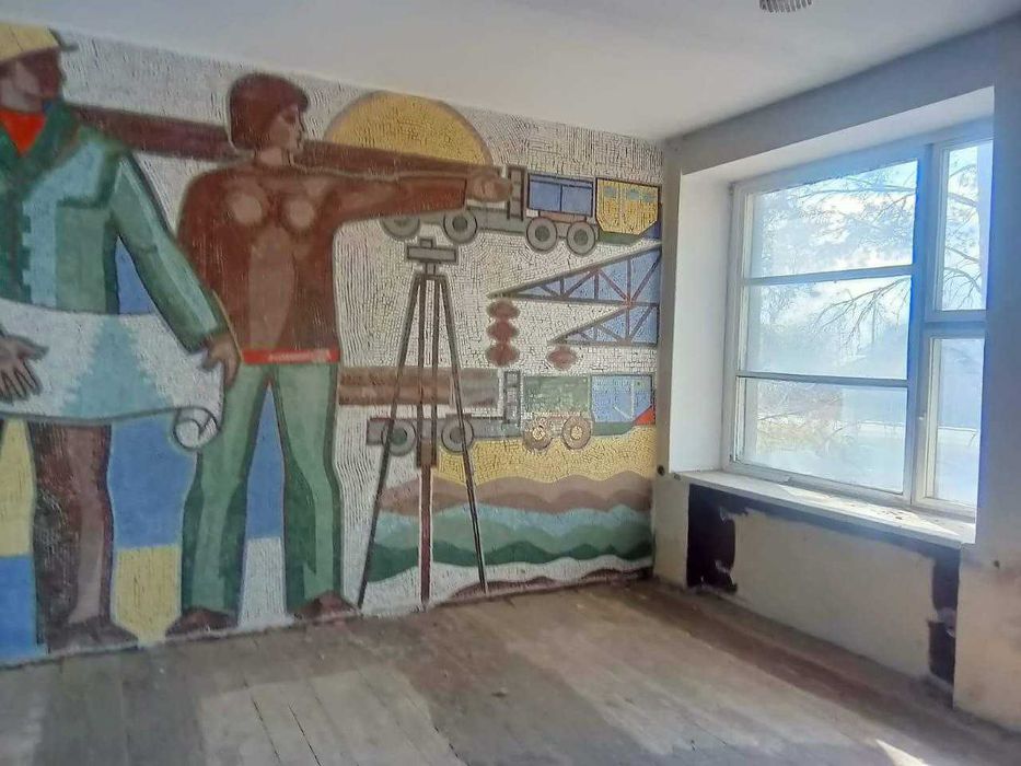 Отдельно стоящее здание.