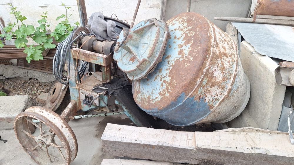 Продается Бетономешалка