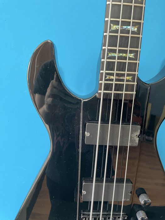 Dean Demonator 4 Chitara Bass
