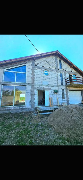 Casă de vânzare în Turnu