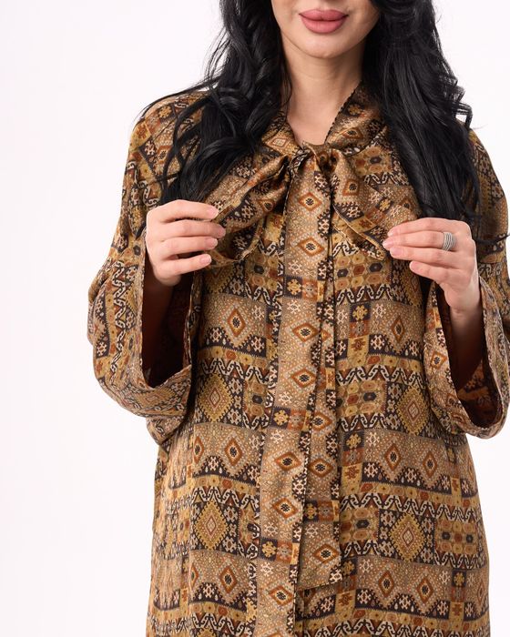 Ko'ylak Mulberry Silk matosidan tikilgan срочно оптом!!!