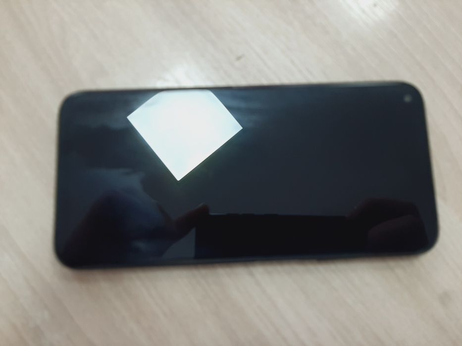 Huawei p40 lite 128гб