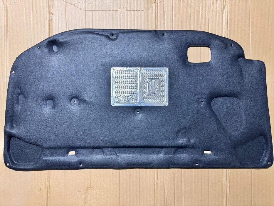 Обшивка капота камри 30,35,40,45,50