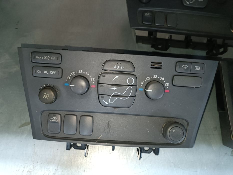 Управление за климатик на Volvo XC70, 2.4T, 2001g.