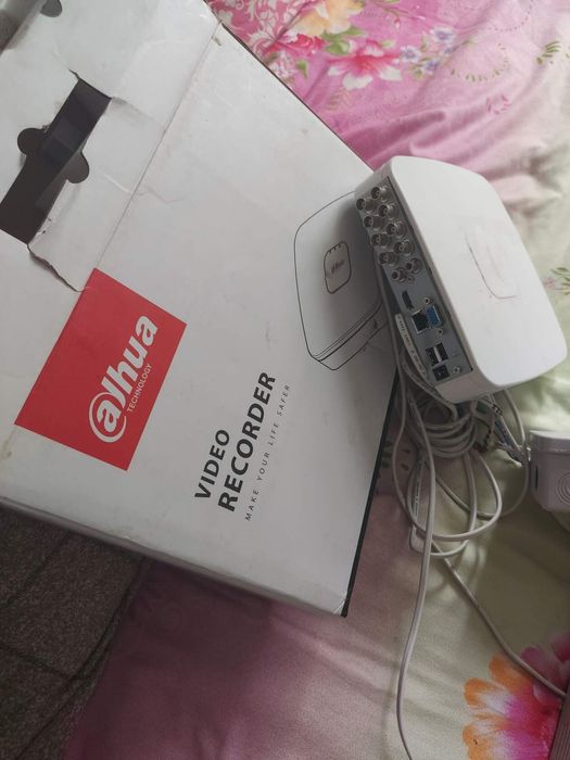 Продам видеокамеры ! Всё в комплекте!!!