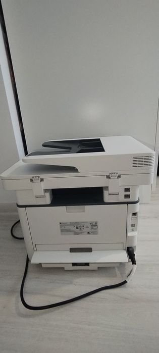 Vând imprimantă Lexmark