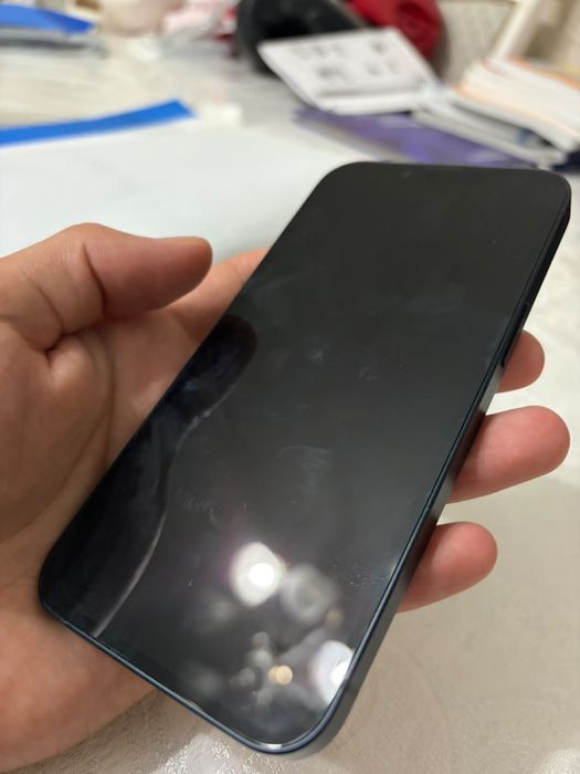 Iphone 13 в хорошем состоянии