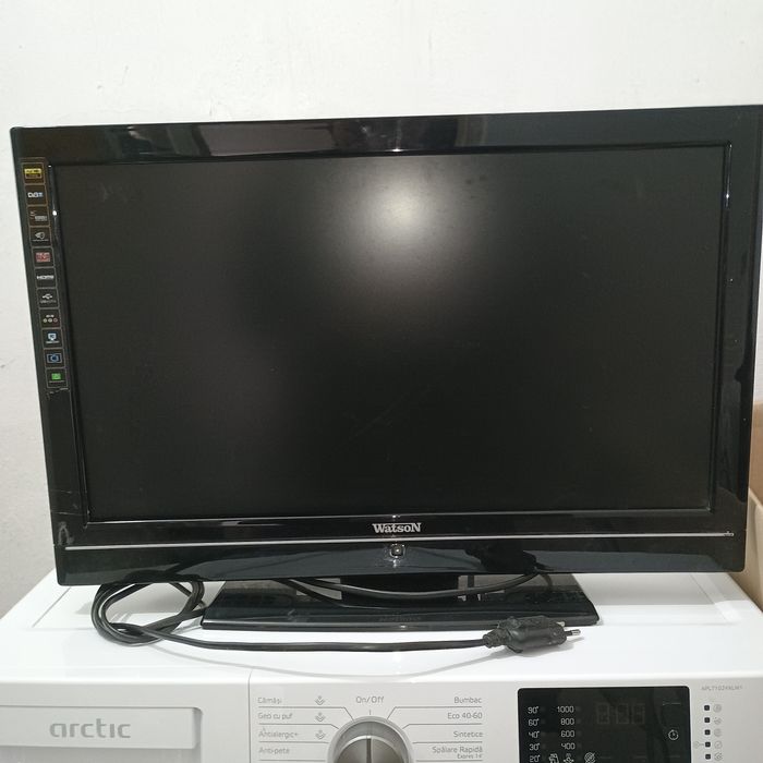 Vând televizor Watson LCR 22 FHD diagonală 22 inch, (56 cm).
