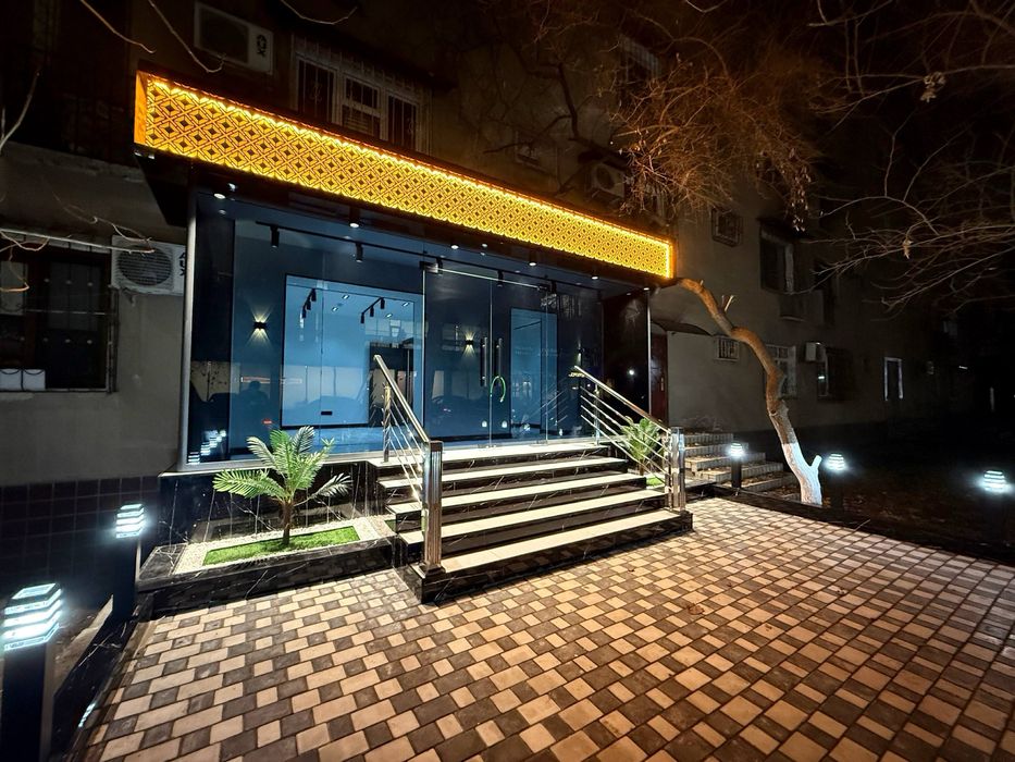 Яккасарай | Ичан Кала - Сдается в аренду помещение вдоль дороги 80м2