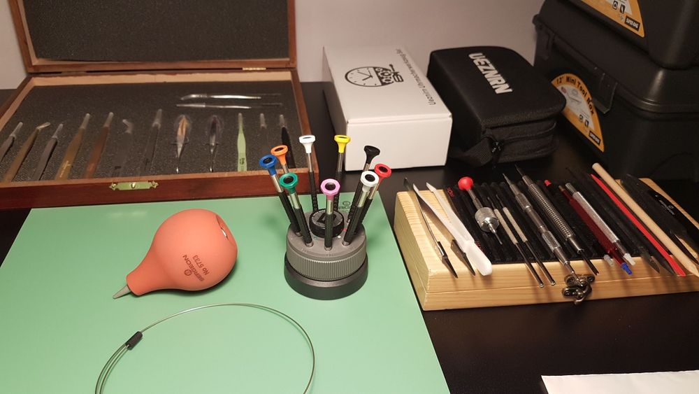 Ремонт на часовници Seiko Kinetic