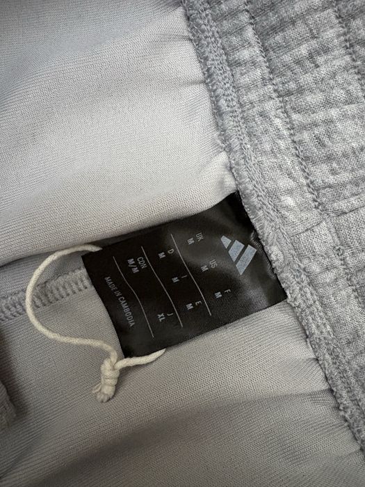 Анцунг adidas (M)
