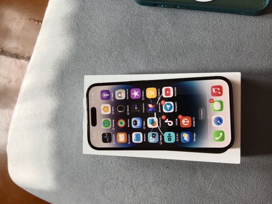 Продам Айфон за 280000тг