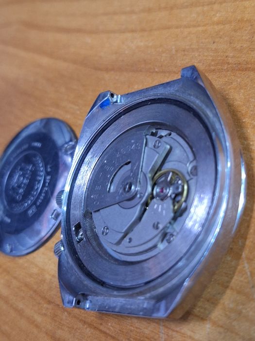 Orient multiyear calendar