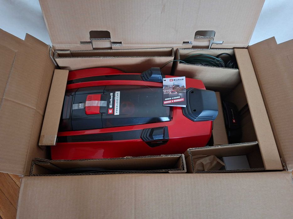ЧИСТО НОВА Робот косачка Einhell FREELEXO CAM 500 – БЕЗ КАБЕЛ + 3г. Гаранция