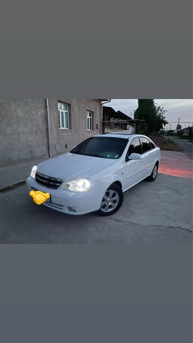 Lasseti 1.8 2011 yil  yurgan masofasi 150.000km optra fara moshina