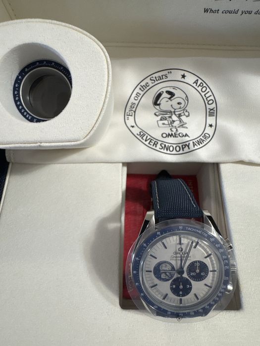 Omega Speedmaster Silver Snoopy Award