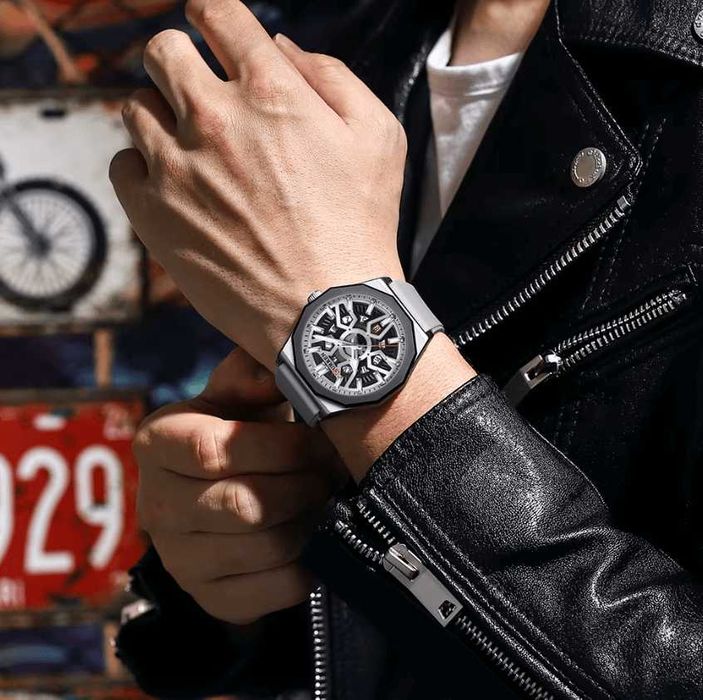 Мъжки часовник – CURREN 8437 – GREY + ПОДАРЪК