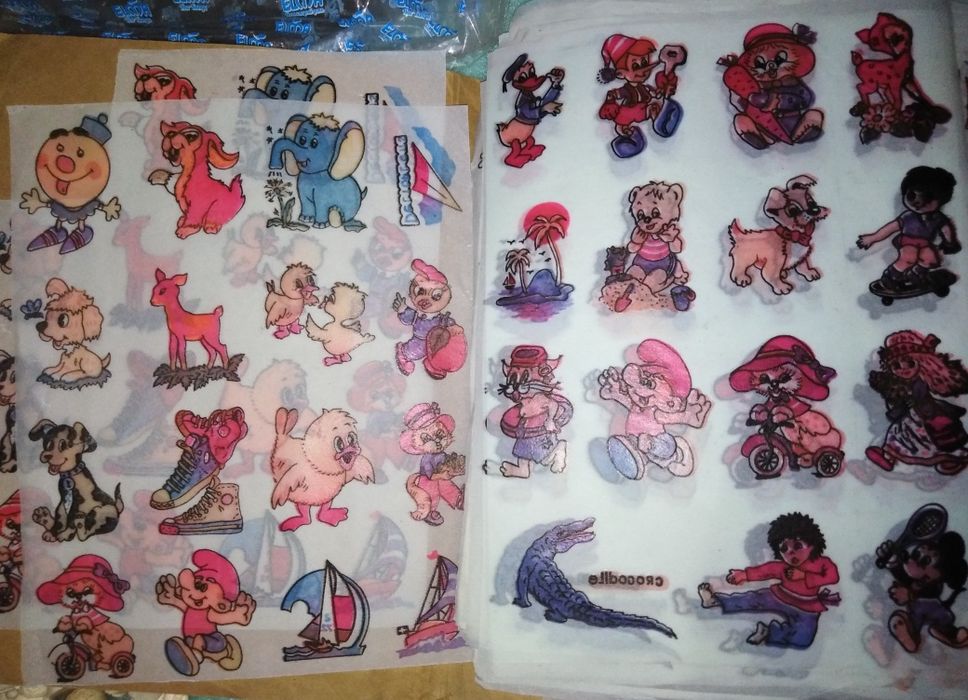 Наклейки на ткань