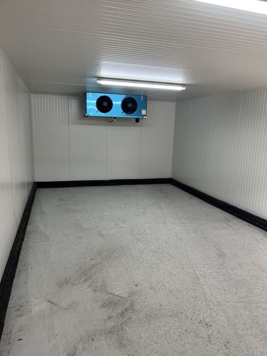 Дава се под наем Склад в Бургас, Промишлена зона - Север - 36 кв.м за 612 € - Снимка #4