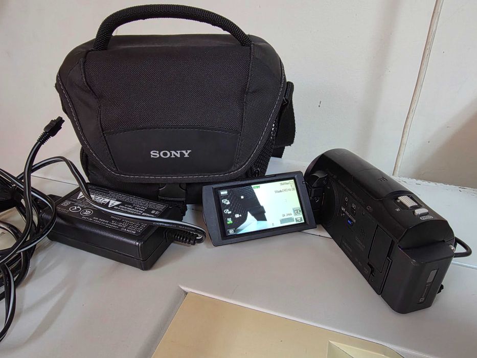 Камера Sony HDR-PJ 620 Handycam