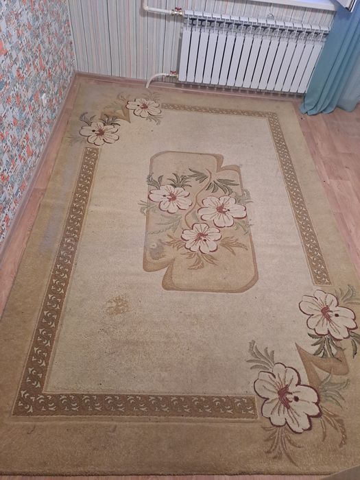 Продам ковёр 3×2 с доставкой