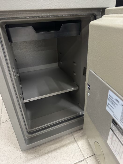 Сейфы разныз размеров