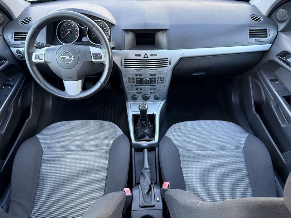 Opel Astra 1.4i 90к.с 2010г. LPG / EURO 5 / FACELIFT